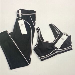 ALO Yoga Black Leggings with White Trim